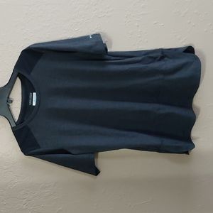 Columbia Sportswear Blak/gray Omni-Wick t-shit, Size M.